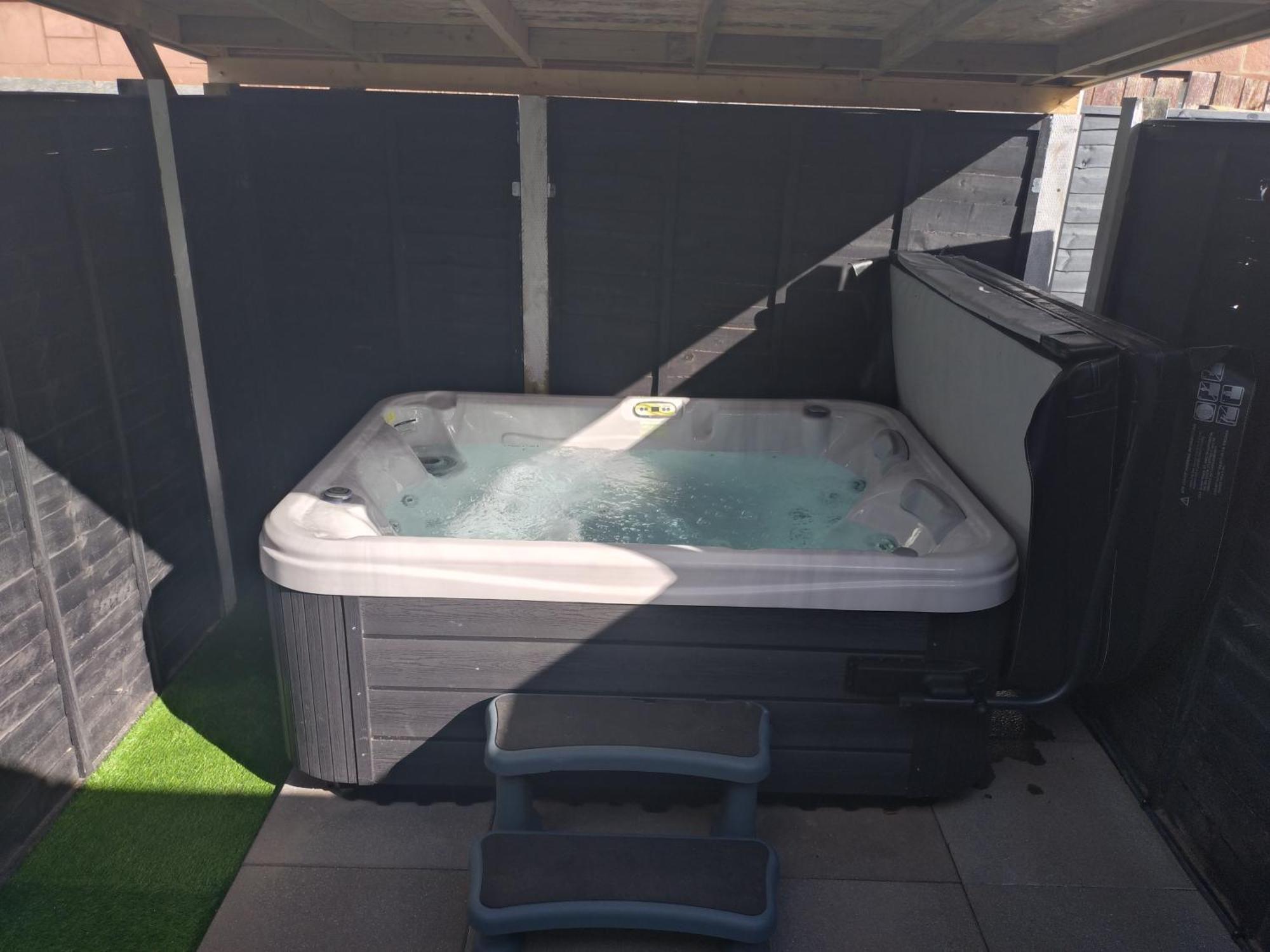 Anchorage Guest House - Also 1 Room Available With Hot Tub,Must Be Booked Separately بالّوتْشْ المظهر الخارجي الصورة